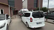 Hayat kurtaran saniyelerin önüne dikilen engel: Hastane girişini kapattı