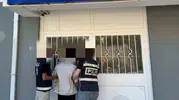 Okul bahçesindeki büstü yerinden söken şüpheli kıskıvrak yakalandı