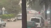 Elmalı'da aniden bastıran yağış hayatı felç etti: Pazar yeri sular altında kaldı