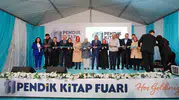 Pendik Sahili'nde Edebiyat Rüzgarı: 11. Kitap Fuarı Kapılarını Açtı