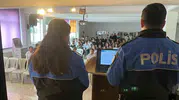 Gençlerin Güvenliği İçin Sahaya İndiler: Polislerden Lisede Kritik Eğitim