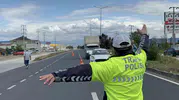 Düzce yollarında sıkı takip: Yüzlerce araç trafikten çekildi