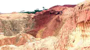 Sudan'da Altın Arayışında Büyük Facia: 67 Kişi Göçük Altında Can Verdi