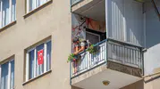 Gebze'de balkonlar yarışacak: Şehit Numan Dede Caddesi çiçeklerle donatıldı