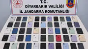 Diyarbakır'da kaçakçılık ağlarına jandarma darbesi: Onlarca gözaltı ve tonla malzeme