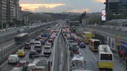 İstanbul trafiğinde akşam kabusu: İlerlemek imkansız hale geldi