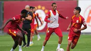 Süper Lig'de dev randevu öncesi Galatasaray'da mesai başladı