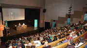 Unutkanlığın Ötesindeki Gerçek: Alzheimer ile Yaşamanın Görünmeyen Yüzü Nilüfer'de Masaya Yatırıldı