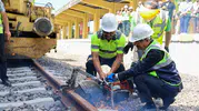 Sakarya'da raylar yerin altına iniyor: Şehri ikiye bölen hatta tarihi dönüşüm başladı