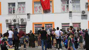 Diyarbakır'da okul bahçelerinde ilk ders zili coşkusu