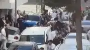 Gelin alma merasimi bir anda ringe döndü: Havada uçan tekmeler kameralara yansıdı