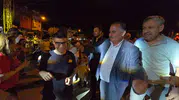 Sahnedeki samimi anlar: Başkan Pütün özel misafirleriyle festivalin yıldızı oldu