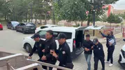 Sivas'ta 3 saatlik vurgun: 11 dükkanı soyup kaçtılar