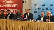 CHP'de aidiyet krizi: Genel merkezden belediye başkanlarına 'başka lidere rapor vermeyin' uyarısı