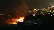 Tarihi Mardin Kalesi'nde endişelendiren alevler: Ekipler seferber oldu