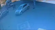 Mamak'ta dehşet anları: Beton mikseri otomobili metrelerce sürükledi