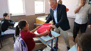 Minik öğrencilerin okul heyecanına Honaz'dan anlamlı destek
