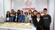 Vezirköprü'nün genç kalemleri hayallerini kağıda döktü: Hayalbazların Masal Dünyası sahnede