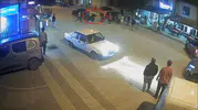 Bolu'da dehşet anları: 64 yaşındaki esnafı aracından indirip cadde ortasında dövdüler