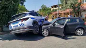 Nazilli'de trafik kabusu: Polis aracıyla otomobil çarpıştı