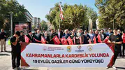 Denizli sokaklarında vefa yürüyüşü: Kahramanlar için tek yürek oldular
