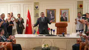 Üsküdar'da yeni dönem: Dündar Ziya Gültekin belediyeyi sokaktan yönetecek
