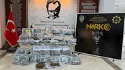 Zehir tacirlerine 71 ilde eş zamanlı darbe: 424 tutuklama kararı çıktı