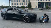 Kayseri'de dikkatsizlik pahalıya patladı: Anahtarı üzerinde bırakılan otomobili çocuklar kaçırdı