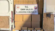 Bornova'da şüpheli minibüs operasyonu: Milyonluk kaçak ürün ele geçirildi