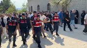 Küçük Umay'ın son yolculuğunda yürek yakan veda: Tutuklu babanın zor anları