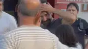 Bahçelievler'de korku dolu anlar: Balkondan kopan beton parçaları yayanın üzerine düştü