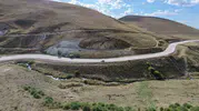 Erzurum'da Yerçekimine Meydan Okuyan Yeni Rota: Araçlar Kendi Kendine Hızlanıyor
