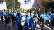 Çameli'nde okul bahçelerinde yeni dönem heyecanı: Minik öğrencilere anlamlı karşılama