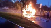 Arnavutköy'de dehşet anları: Seyir halindeki kamyonet bir anda alev topuna dönüştü