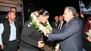 Ringin altın kızı Trabzon'a döndü: Avrupa şampiyonu Havvanur Kethüda'ya görkemli karşılama