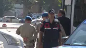 Menderes Belediyesi'nde rüşvetin belgesi: Ofiste poşet dolusu para, banka dekontunda Takipçi Onur