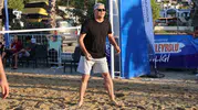Bodrum'un Kumsallarında File Heyecanı: Yerel Yönetimden Spor Şöleni