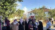 Bolu'da korku dolu anlar: Bir kıvılcımla başlayan felaket üç evi küle çevirdi