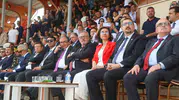 Uşak semalarında nefes kesen anlar: 104 yıllık gurur coşkuyla kutlandı