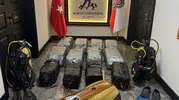 Mersin Limanı'nda 1,5 milyarlık su altı operasyonu: Dalgıçlar suçüstü yakalandı