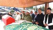 Erzurum'da hüzünlü gün: Bir akademisyen ve bir kahraman gazi aynı camide uğurlandı