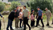 Refahiye'de saha mesaisi: Kaymakam Taşkıran köylülerin kapısını çaldı