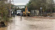 Mudanya'da kabus dolu gece: Bahçeler sular altında kaldı, çamaşırlar iplerde mahsur