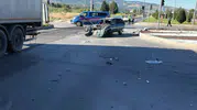 Kütahya'da kavşak dehşeti: Tır ile otomobil çarpıştı, bir kişinin durumu kritik