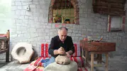 Muş'ta Bir Fincan Kahvenin Hatırı Soku Taşında Saklı: Teknolojiyi Değil Geleneği Öğütüyorlar