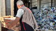 Adapazarı'ndaki depoda şok baskın: Sofralara ulaşmadan yakalandı
