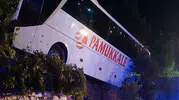 Gece yarısı dehşeti: Yolcu otobüsü kontrolden çıktı, 18 kişi hastanelik oldu
