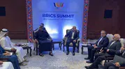Körfez'de tansiyon zirveye taşındı: Pezeşkiyan ve Al Nahyan'dan kritik diplomasi hamlesi