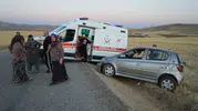 Kırıkkale'de korkutan kaza: Tarlaya uçan otomobilden sağ çıktılar