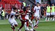 Samsun'da Çorum FK fırtınası: Ev sahibi ağır yaralı